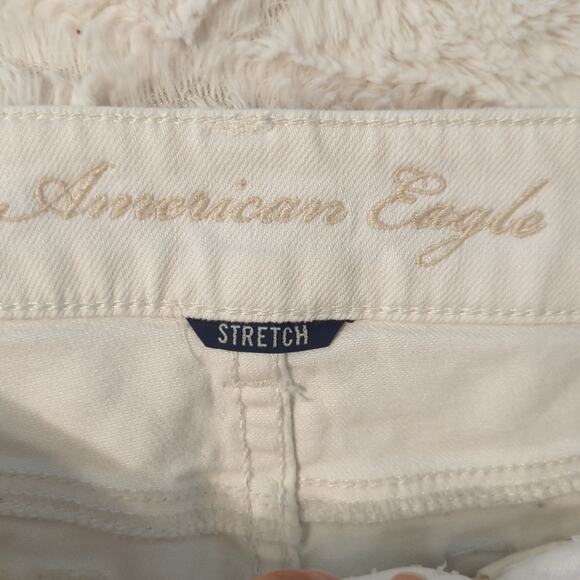 EUC American Eagle White Shorts, 4 - Picture 4 of 5